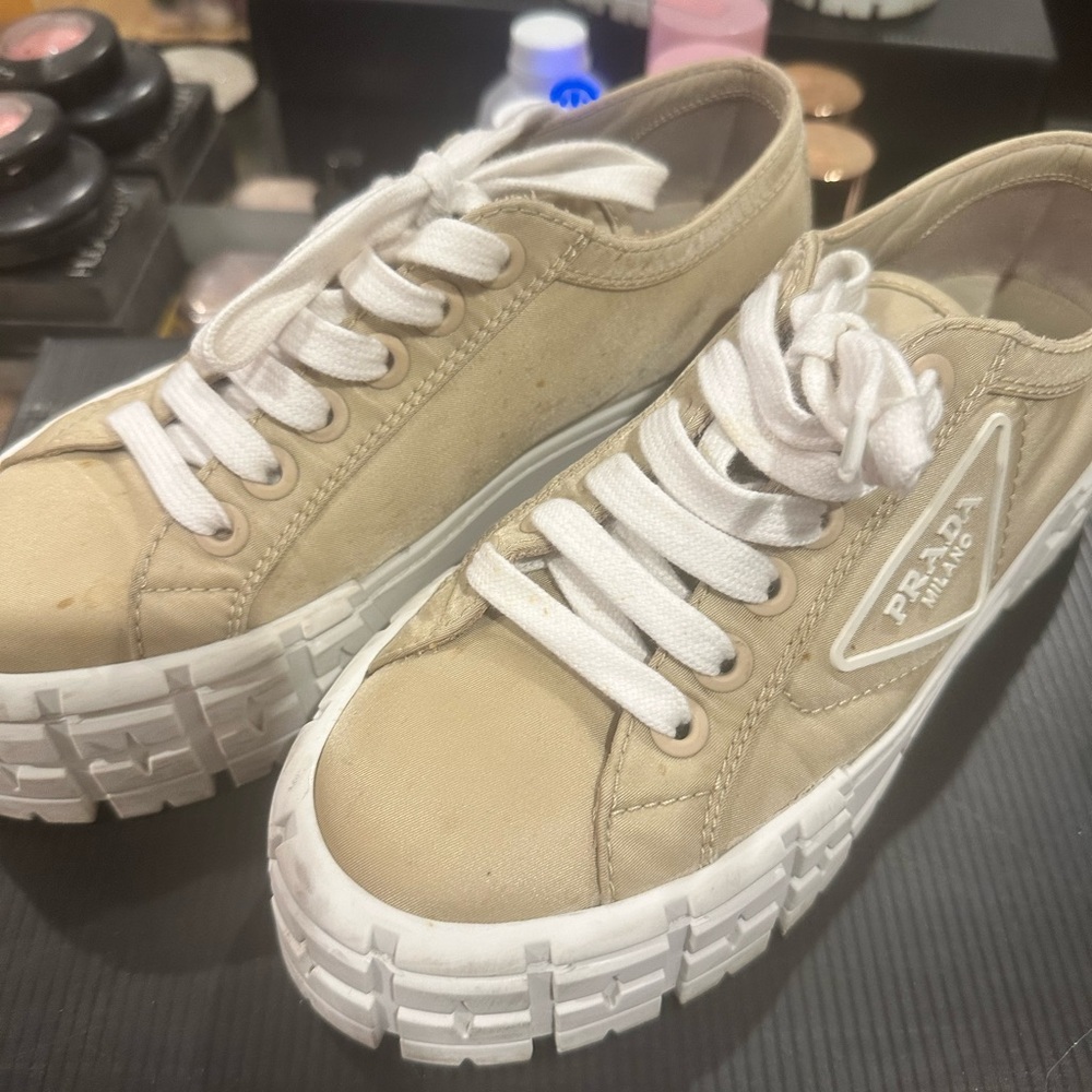 Double Wheel Re-Nylon gabardine sneakers Size 37.5